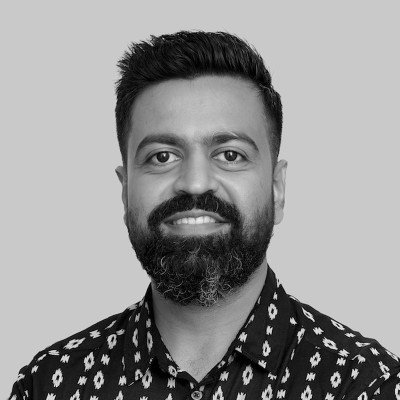 Pratik Dholakiya